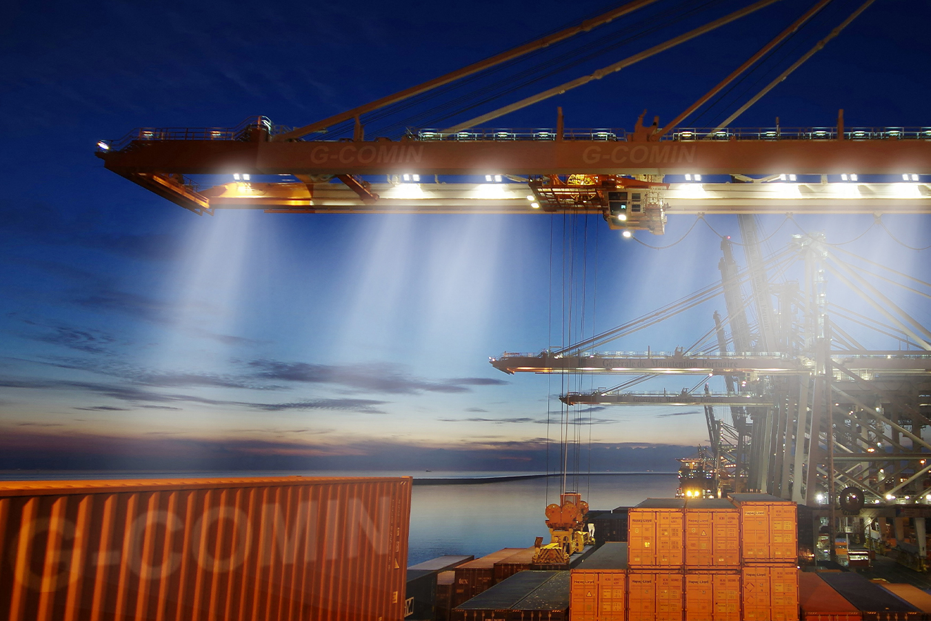 YT-600: A Versatile Smart Lighting Solution for All Scenarios